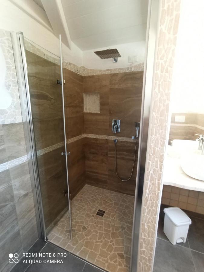 Bello Bello Rooms Санта Тереза Галура Екстериор снимка